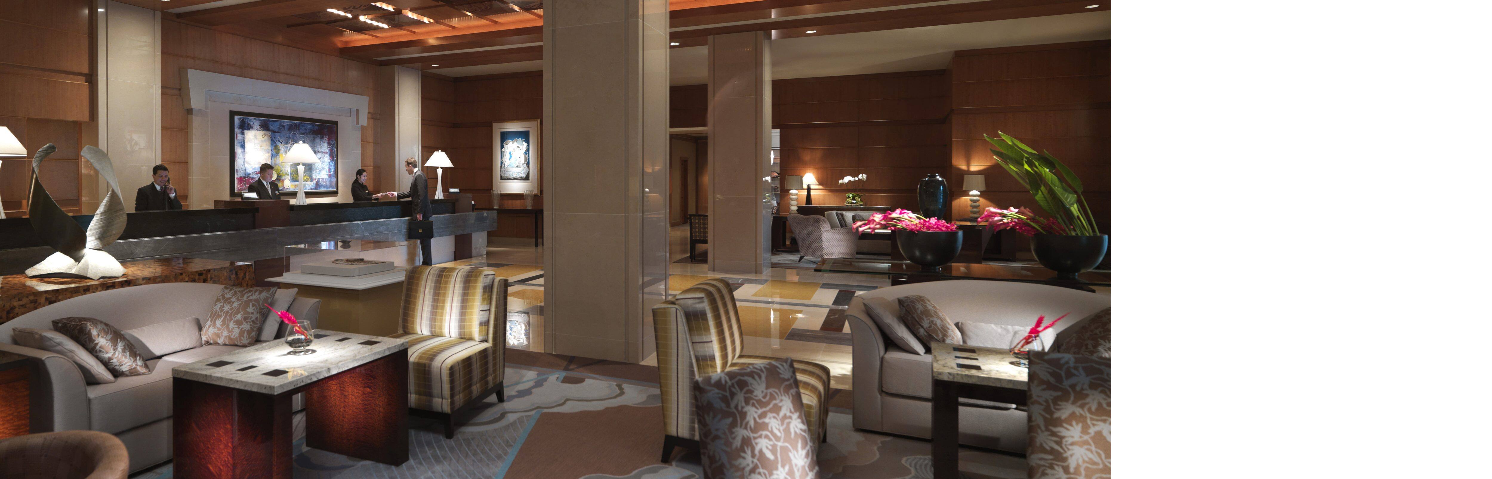 Mandarin Oriental, Boston's prestigious meeting and wedding venues offer a central location and style.