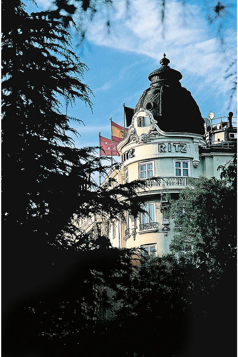 Tales Of Madrid Mandarin Oriental Hotel Destination Mo Hotel Ritz Madrid Where Hemingway Once Socialised