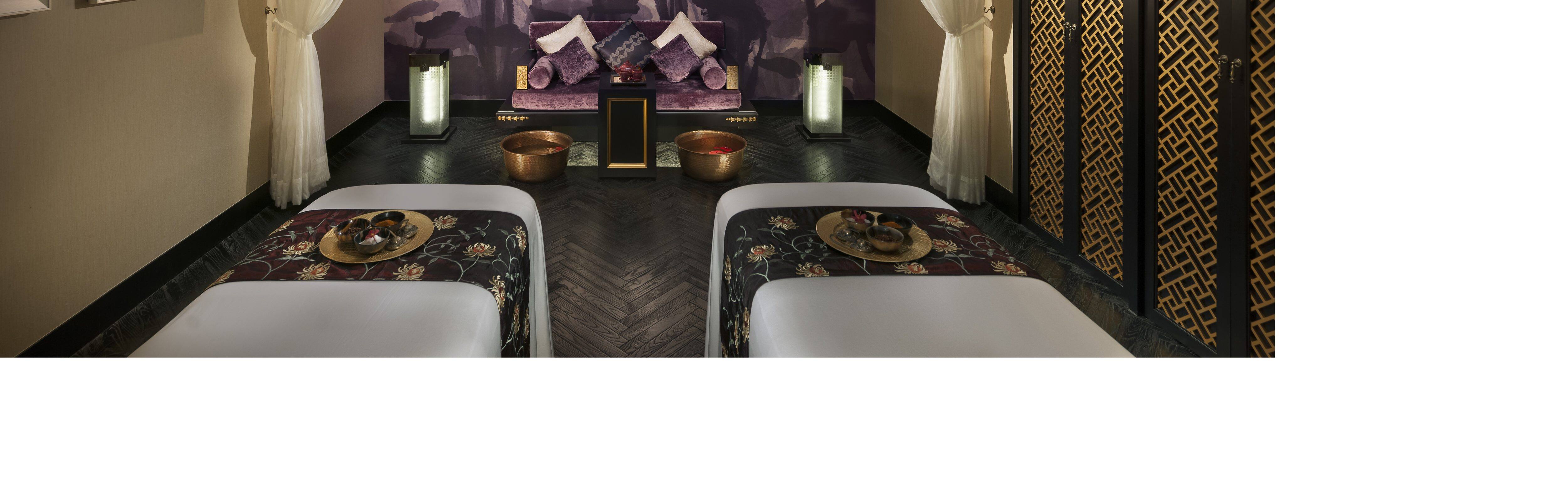 Spa Couples Suite
