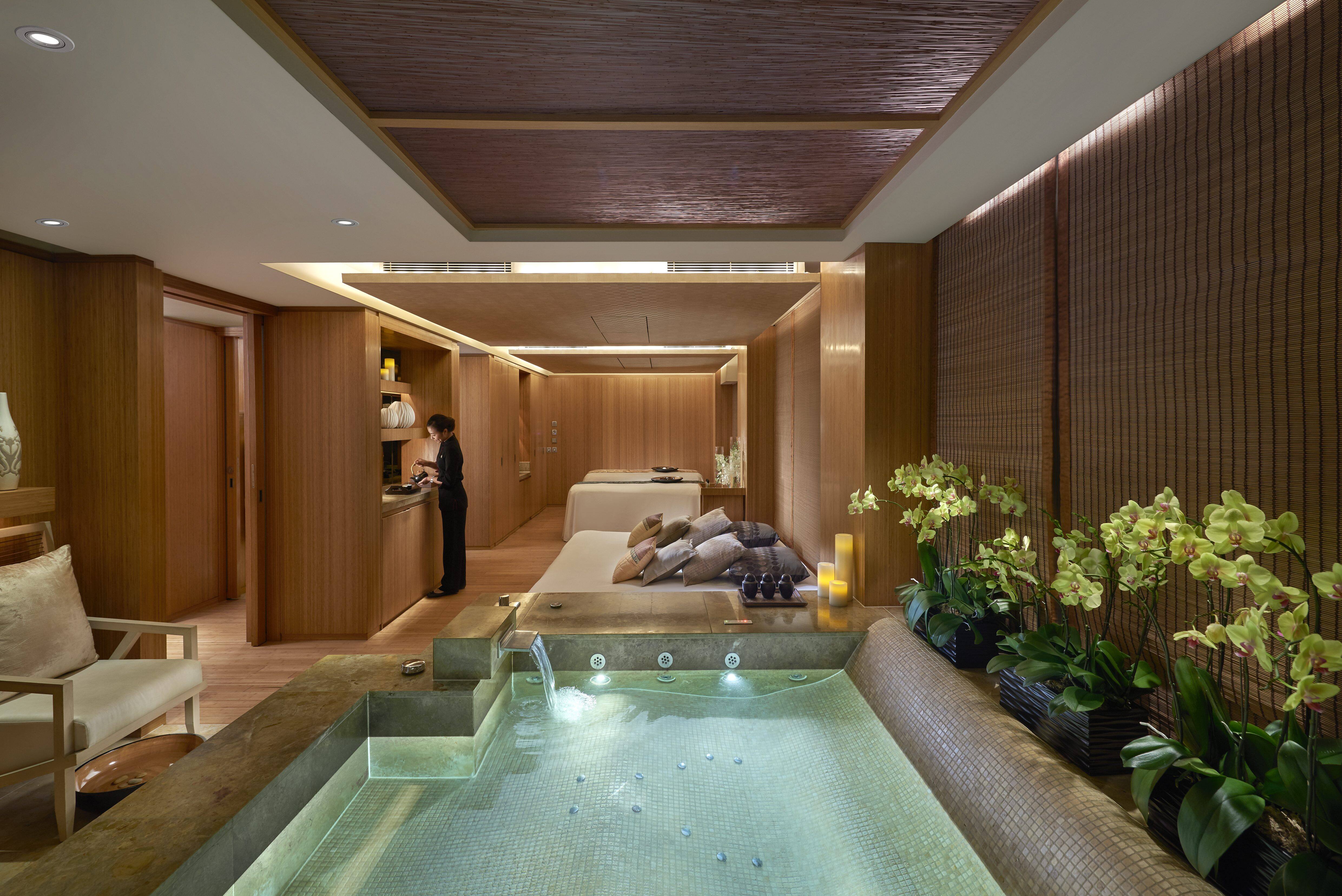 Daily Spa Hong Kong Suites | The Landmark Mandarin Oriental