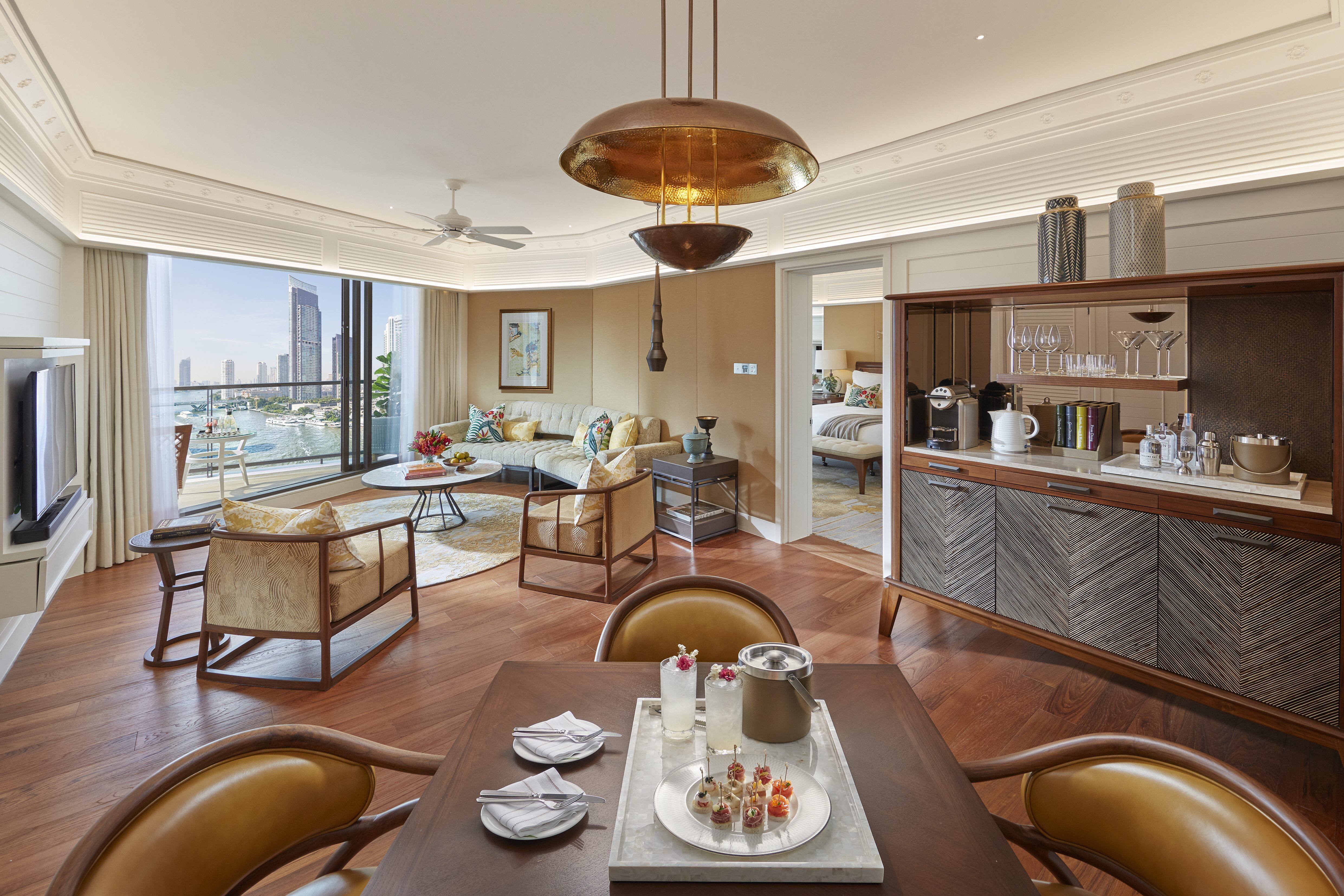 Deluxe One-Bedroom Suite