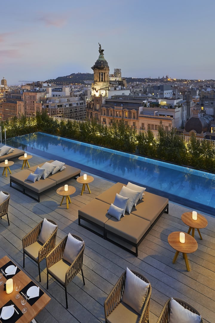 Five Star Hotels Barcelona 115