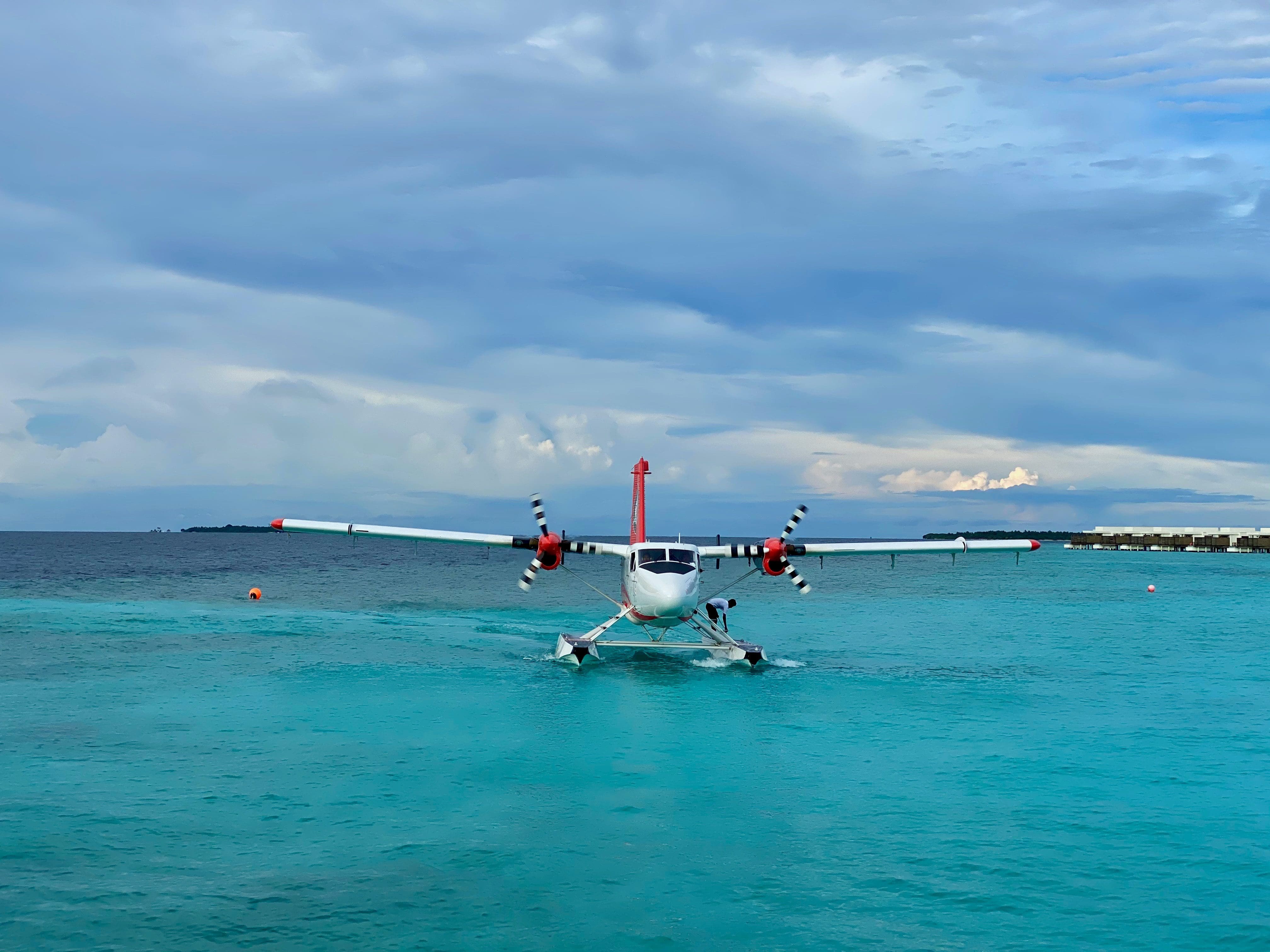 sea plane tour