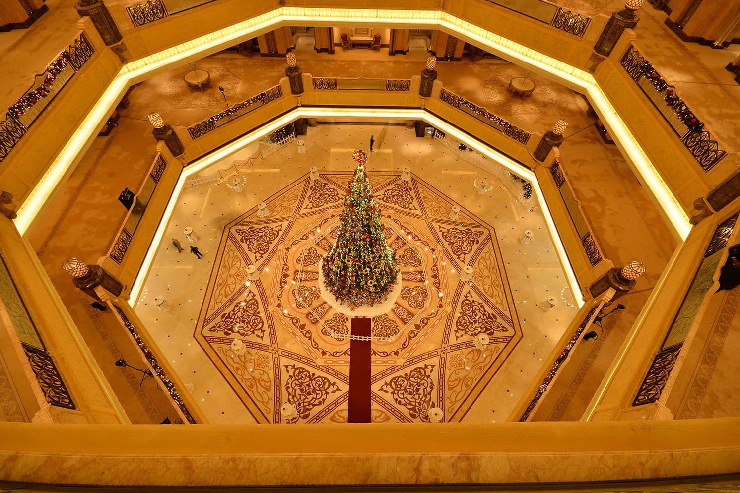 Abu Dhabi Christmas tree lighting