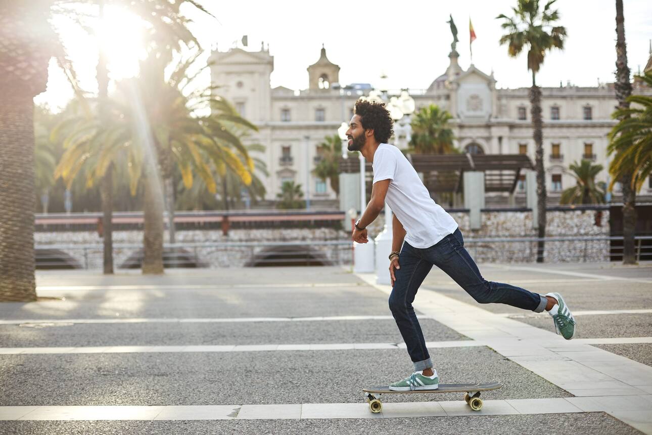Skateboarder in Barcelona