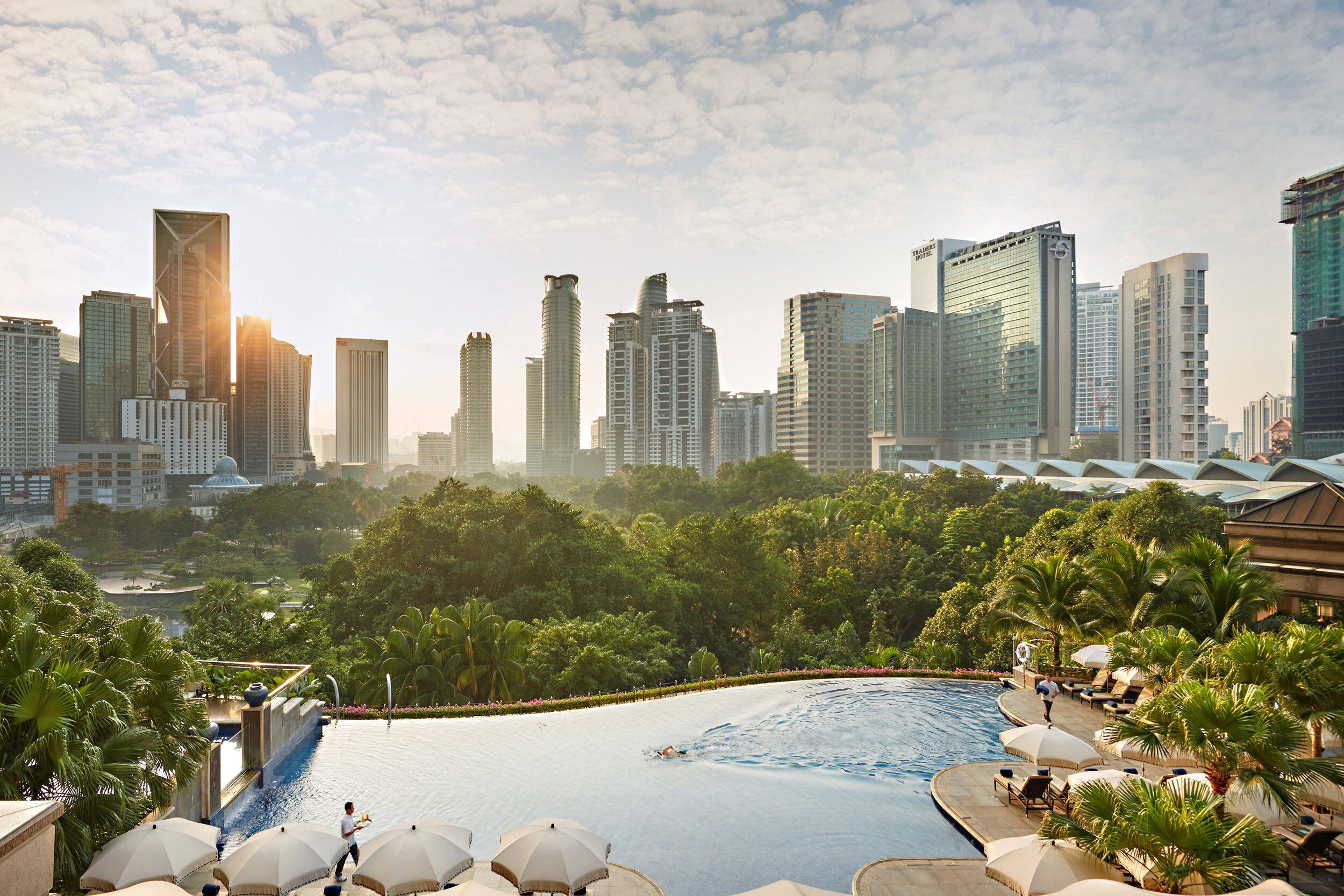 Swimming pool at Mandarin Oriental, Kuala Lumpur
