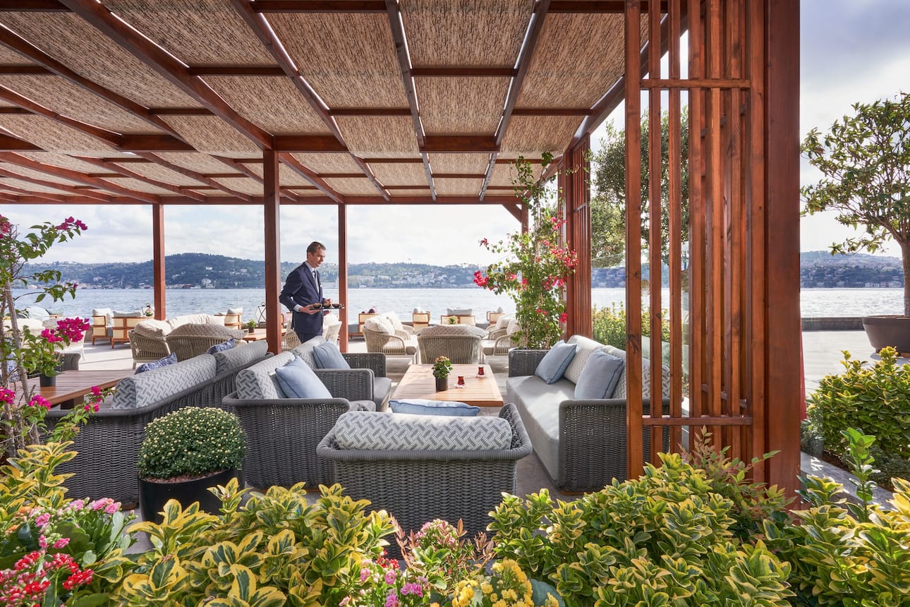 Mandarin Oriental Istanbul Bosphorus Lounge