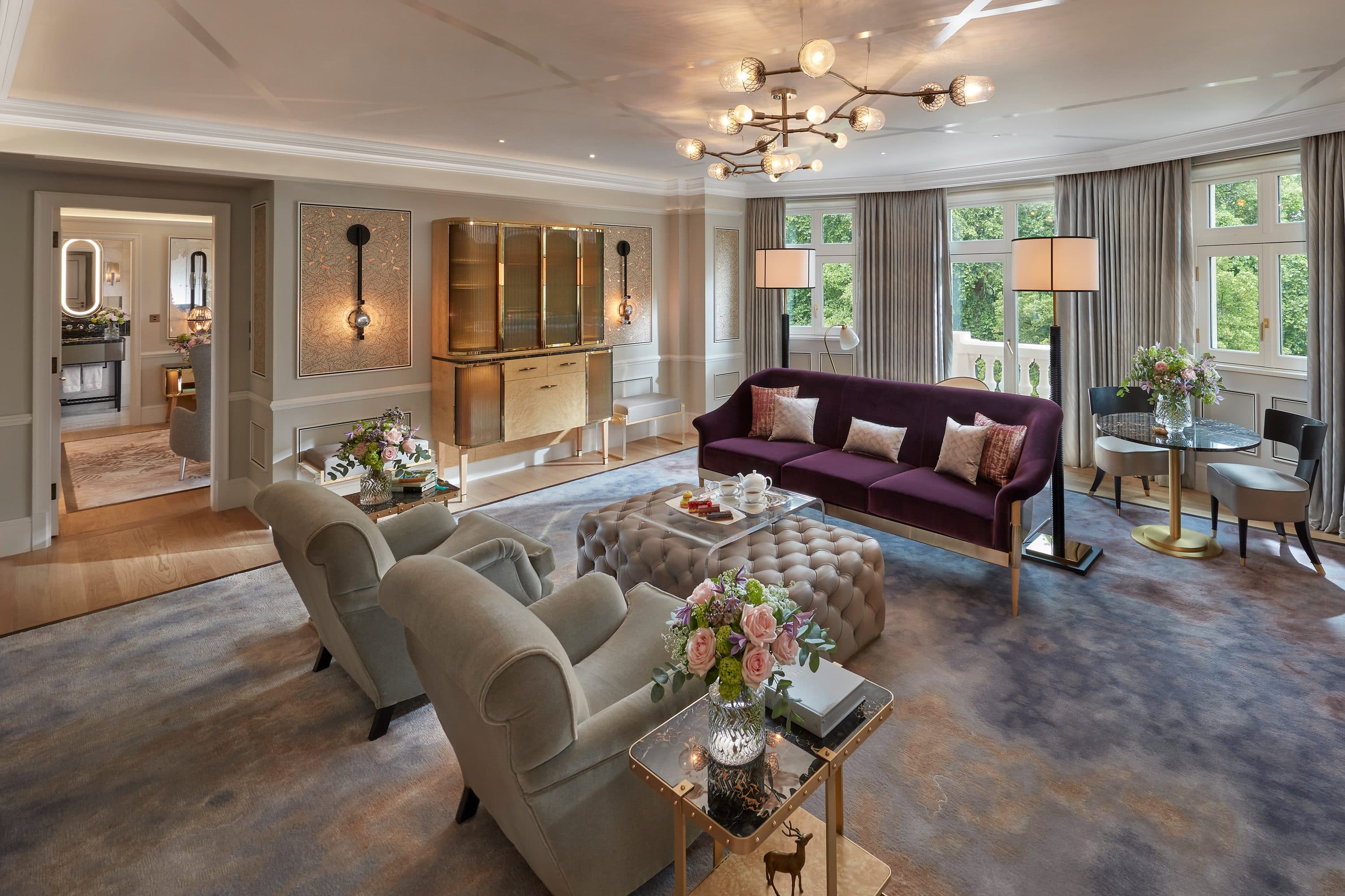 Living room in suite at Mandarin Oriental Hyde Park, London