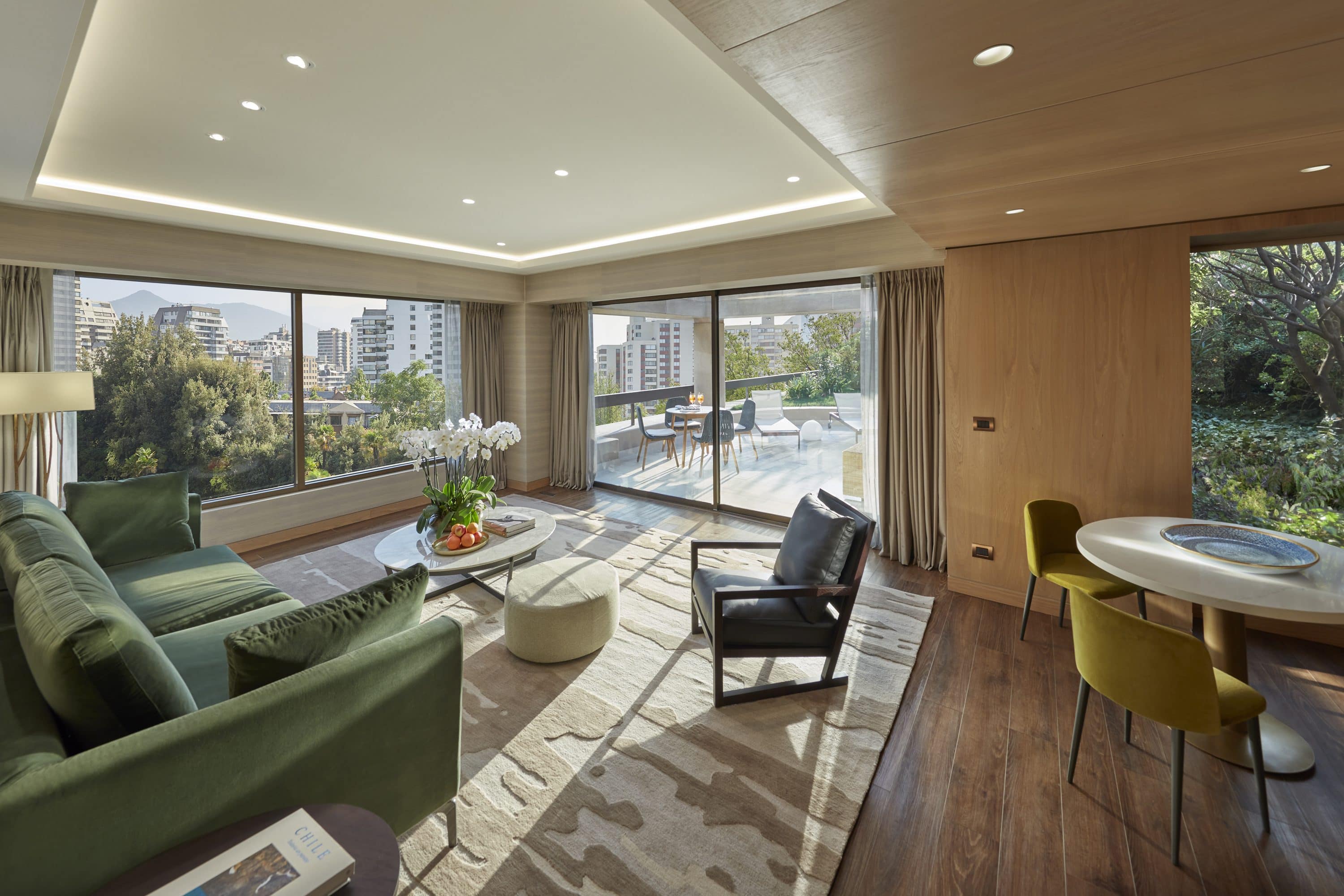 Executive Suite and outdoor terrace at Mandarin Oriental, Santiago