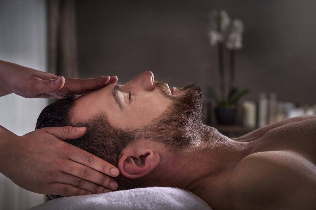 tumbler gay massage therapist