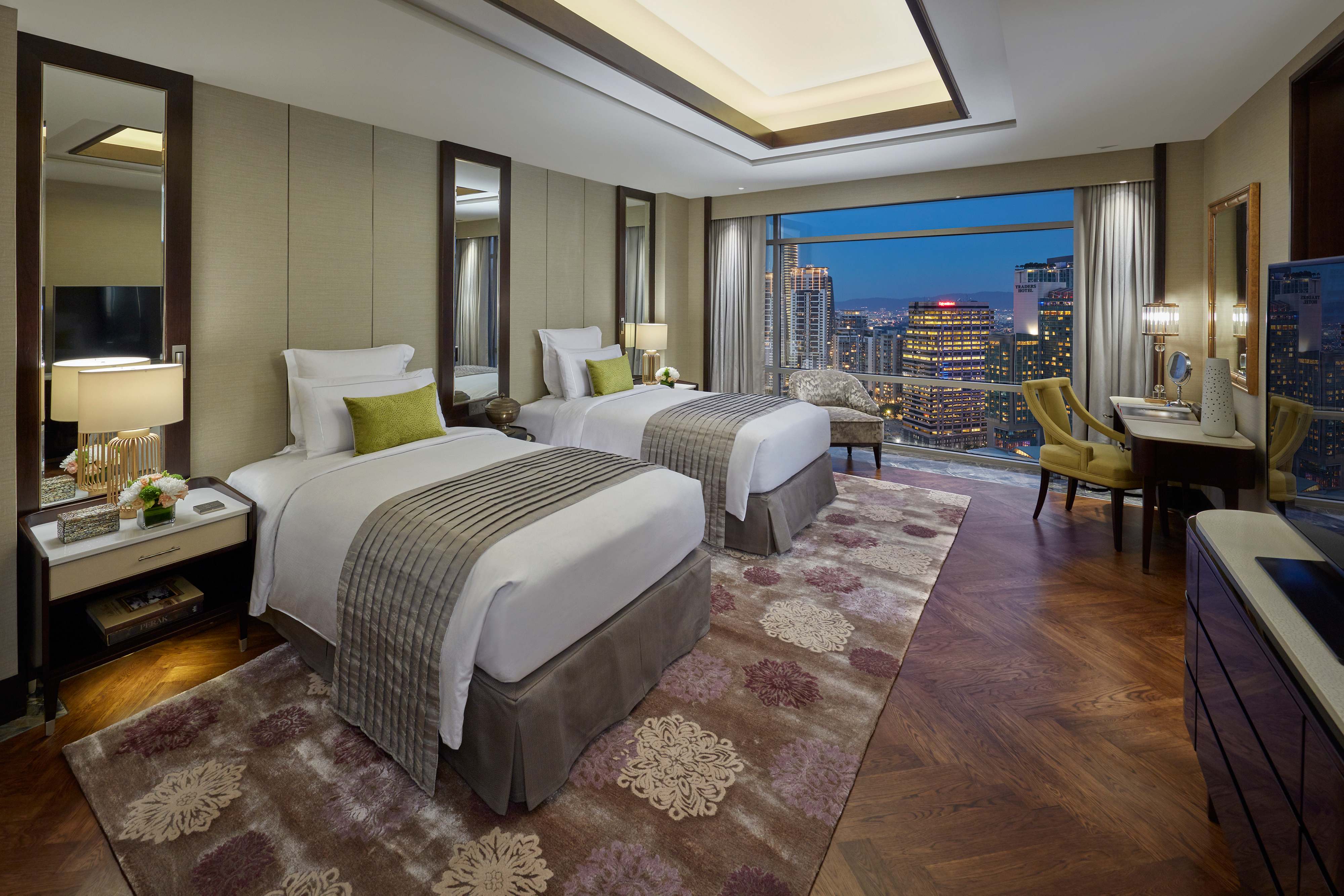 Luxury Accommodations Near Petrona Towers Mandarin Oriental Kuala Lumpur
