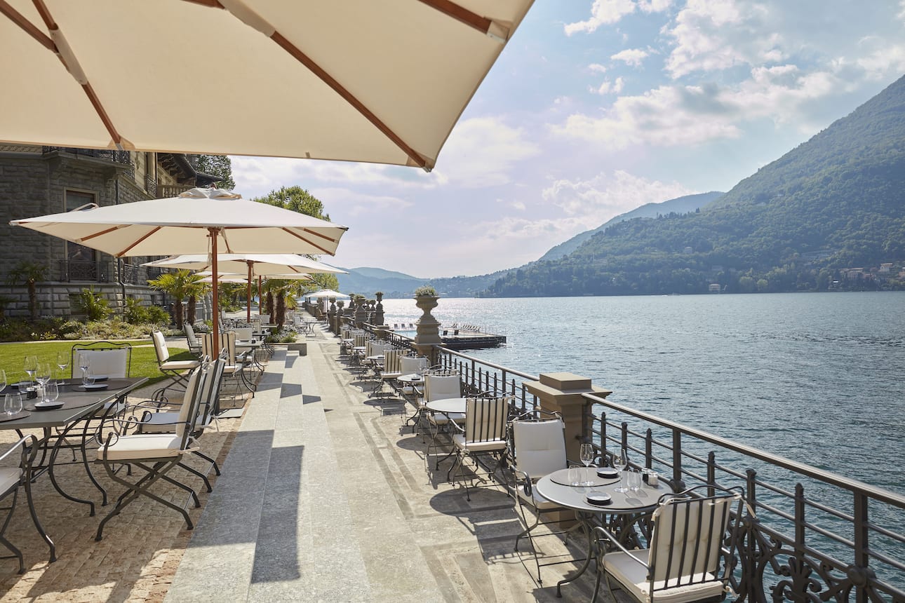 MO Bistrot terrace and Lake Como