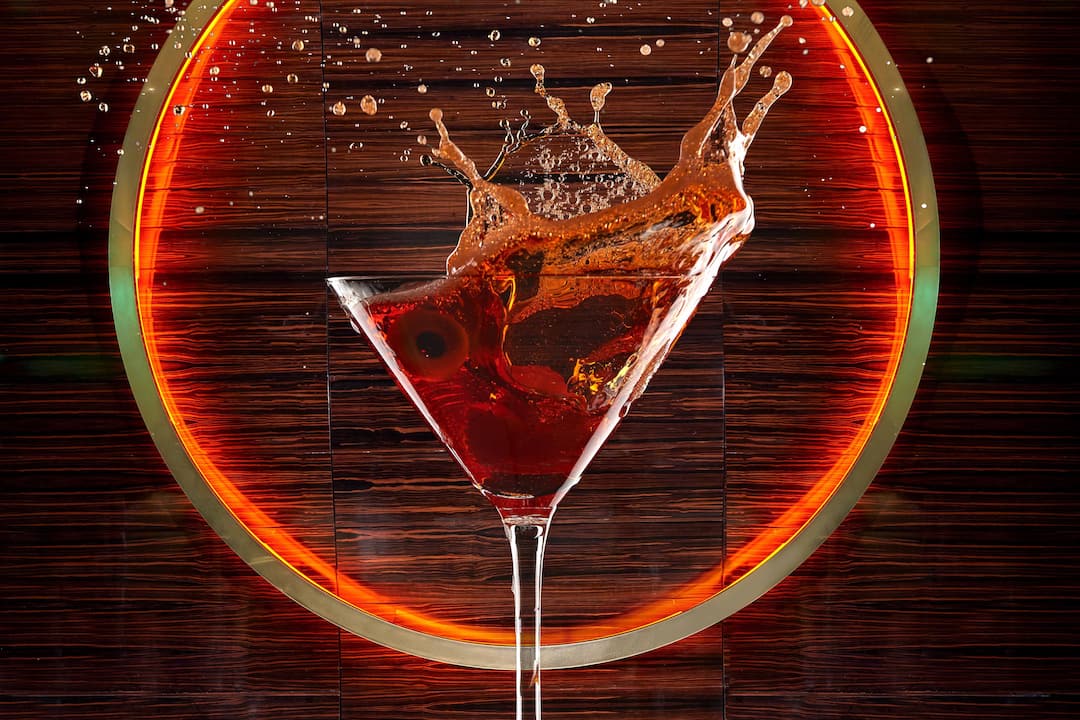cocktail at the landmark mandarin oriental, hong kong 