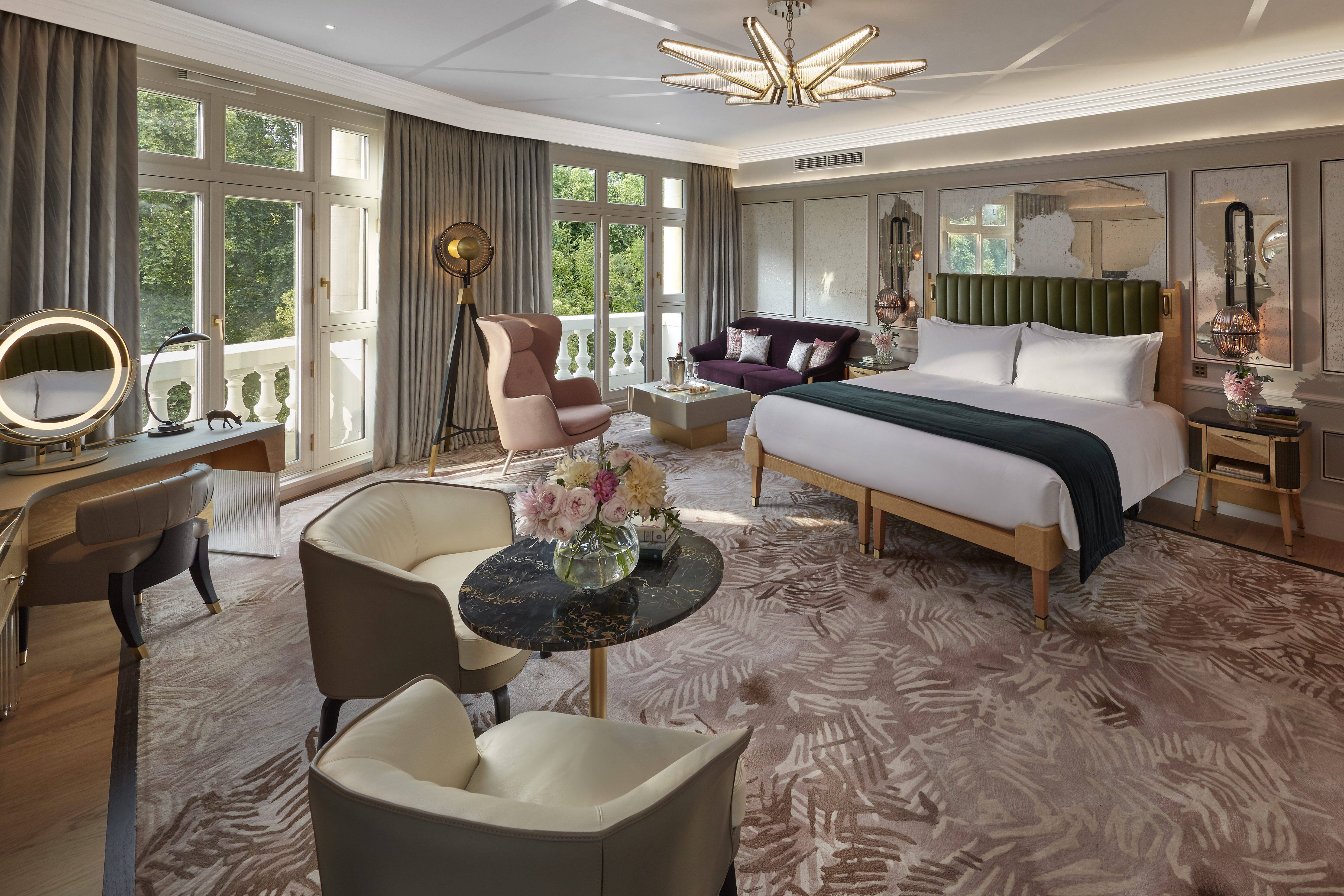 Luxury Accommodations Near Hyde Park Mandarin Oriental London