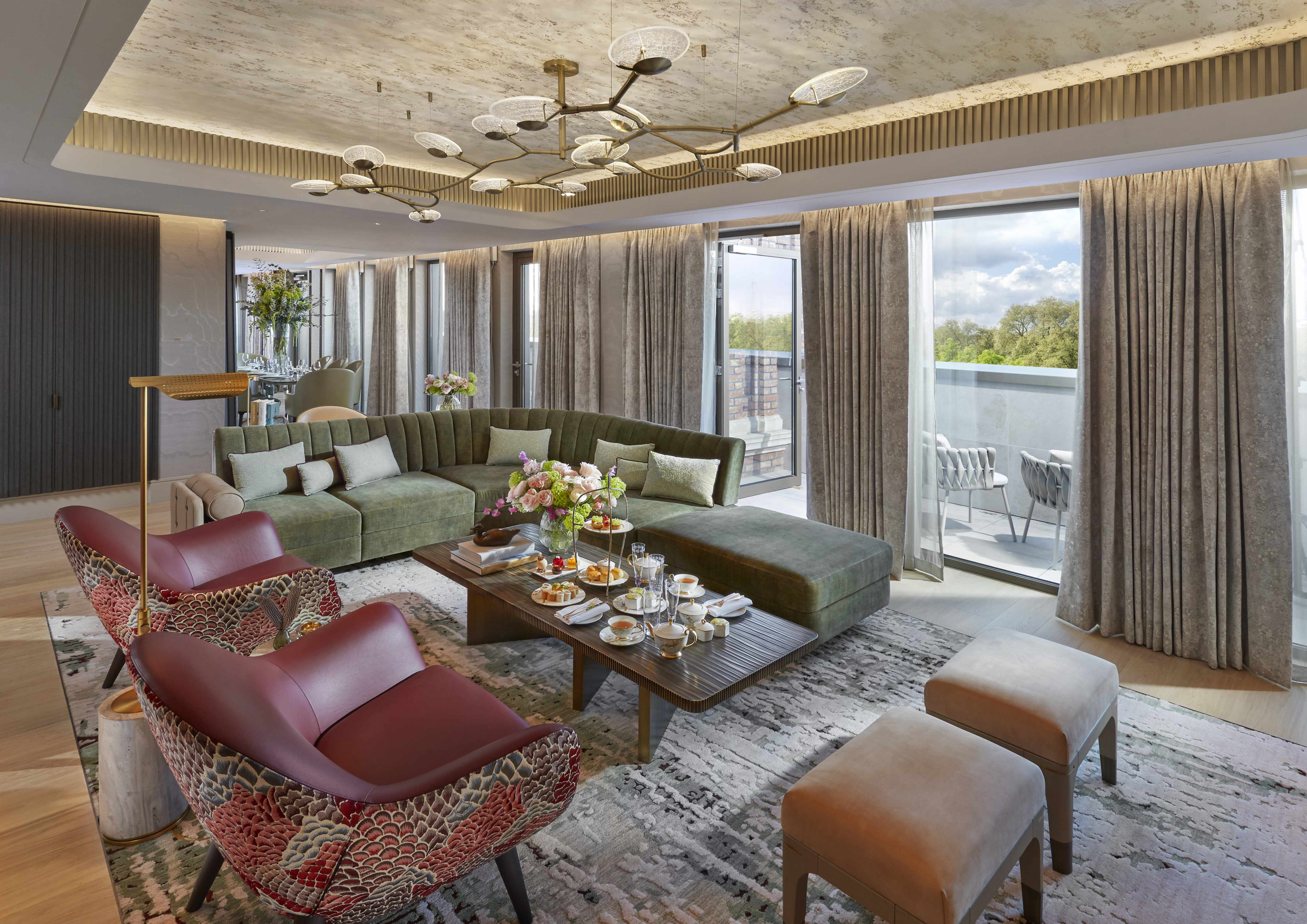 Luxury 5 Star Hotel Hyde Park Mandarin Oriental, London