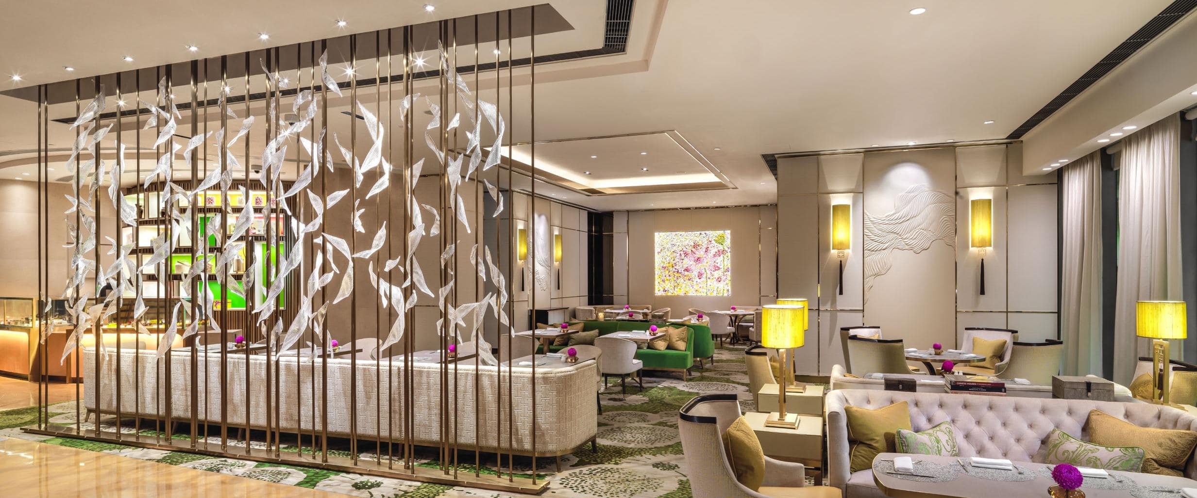 Lobby Lounge | Mandarin Oriental Hotel, Macau2465 x 1027