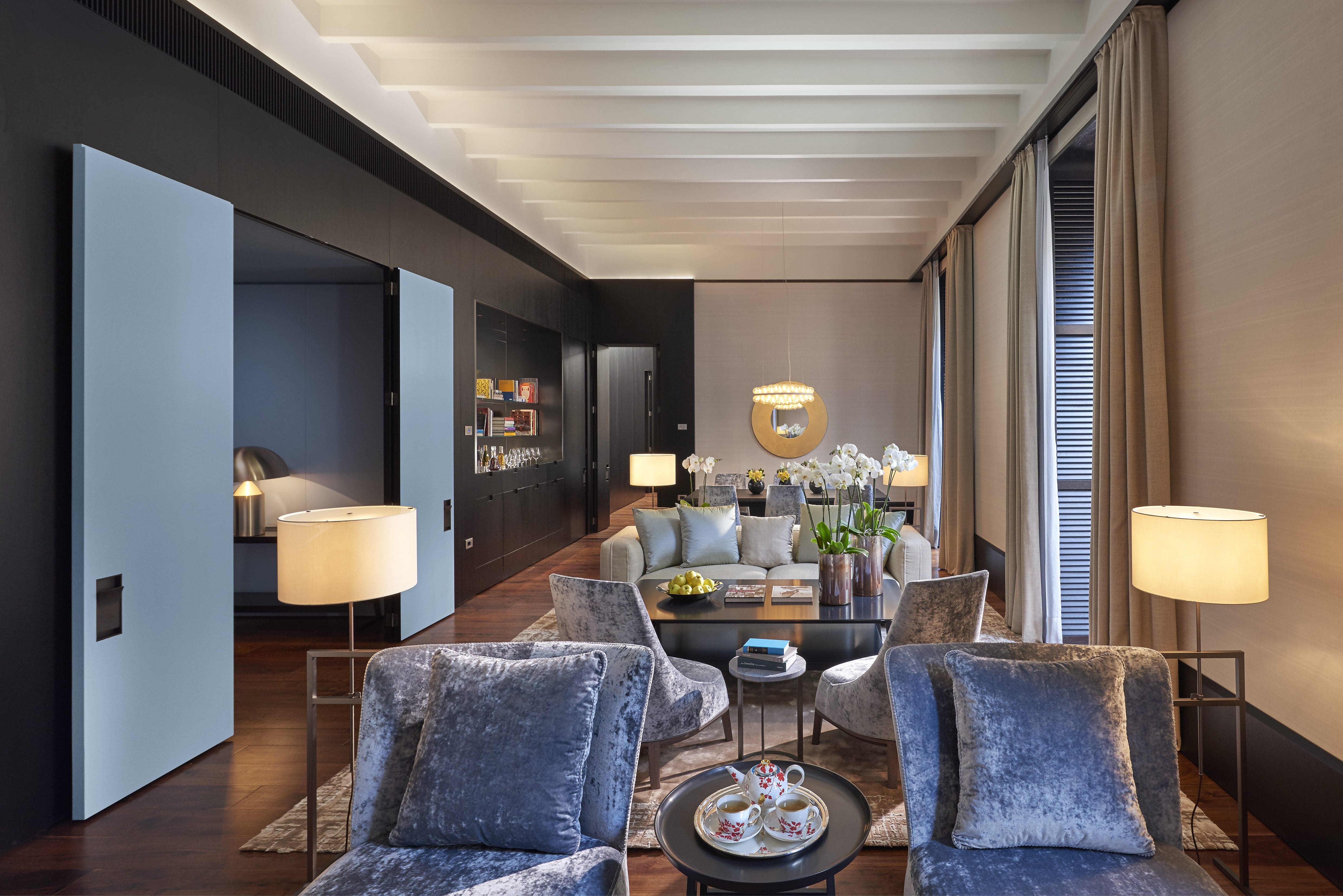 Presidential Suite with City View | Mandarin Oriental, Milan