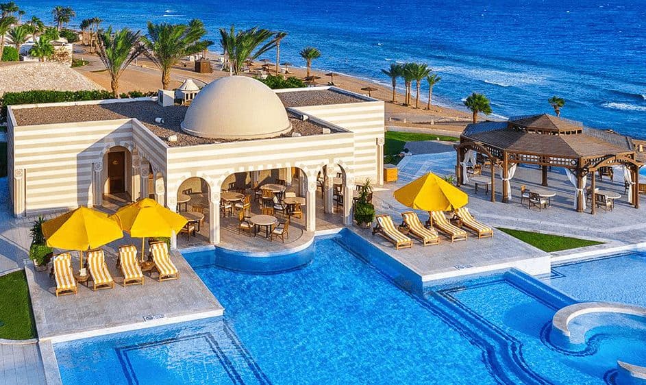 Pool and loungers at The Oberoi Beach Resort, Sahl Hasheesh, Egypt