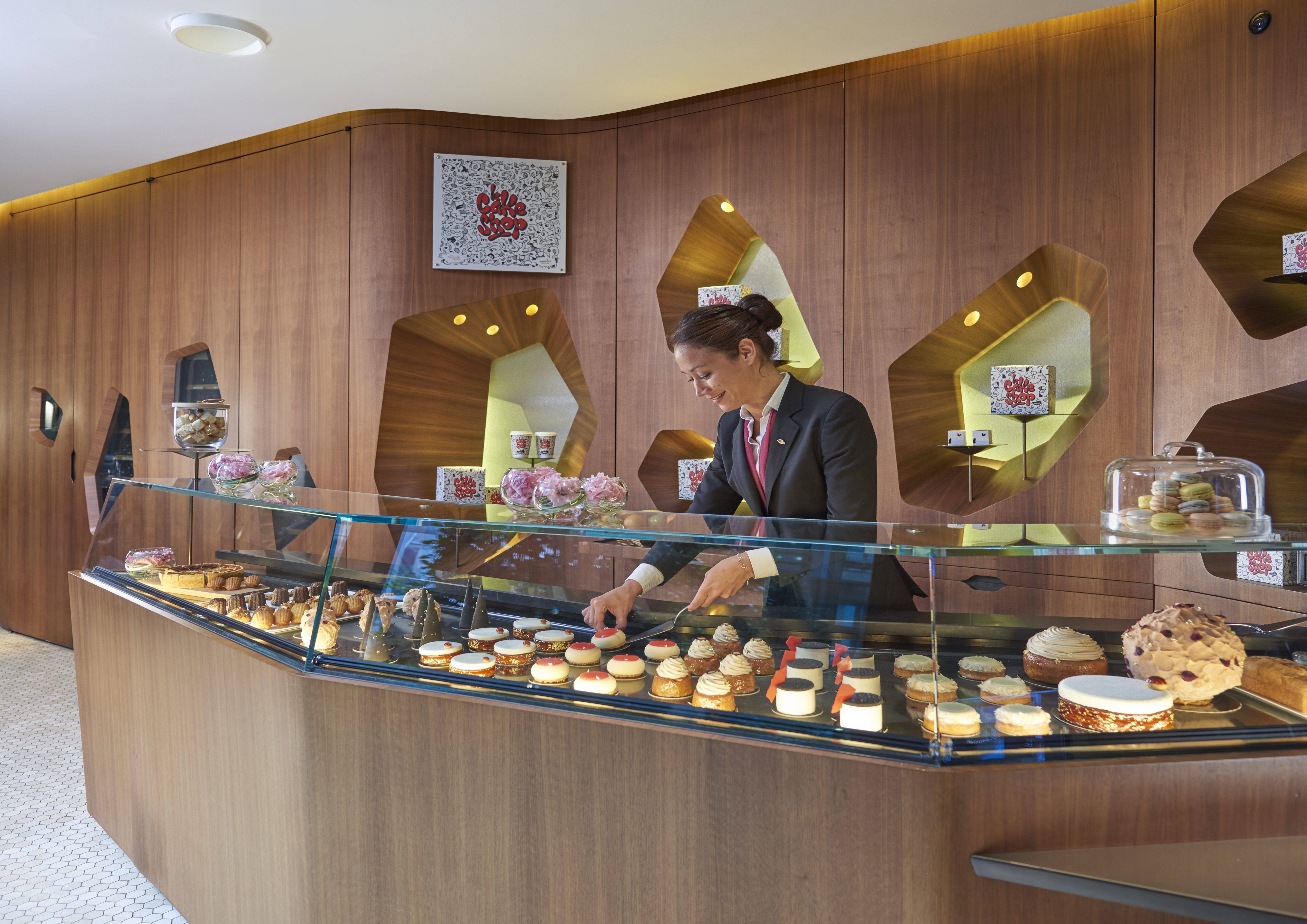 Cake Shop Cake Shops Near Place Vendome Mandarin Oriental Paris