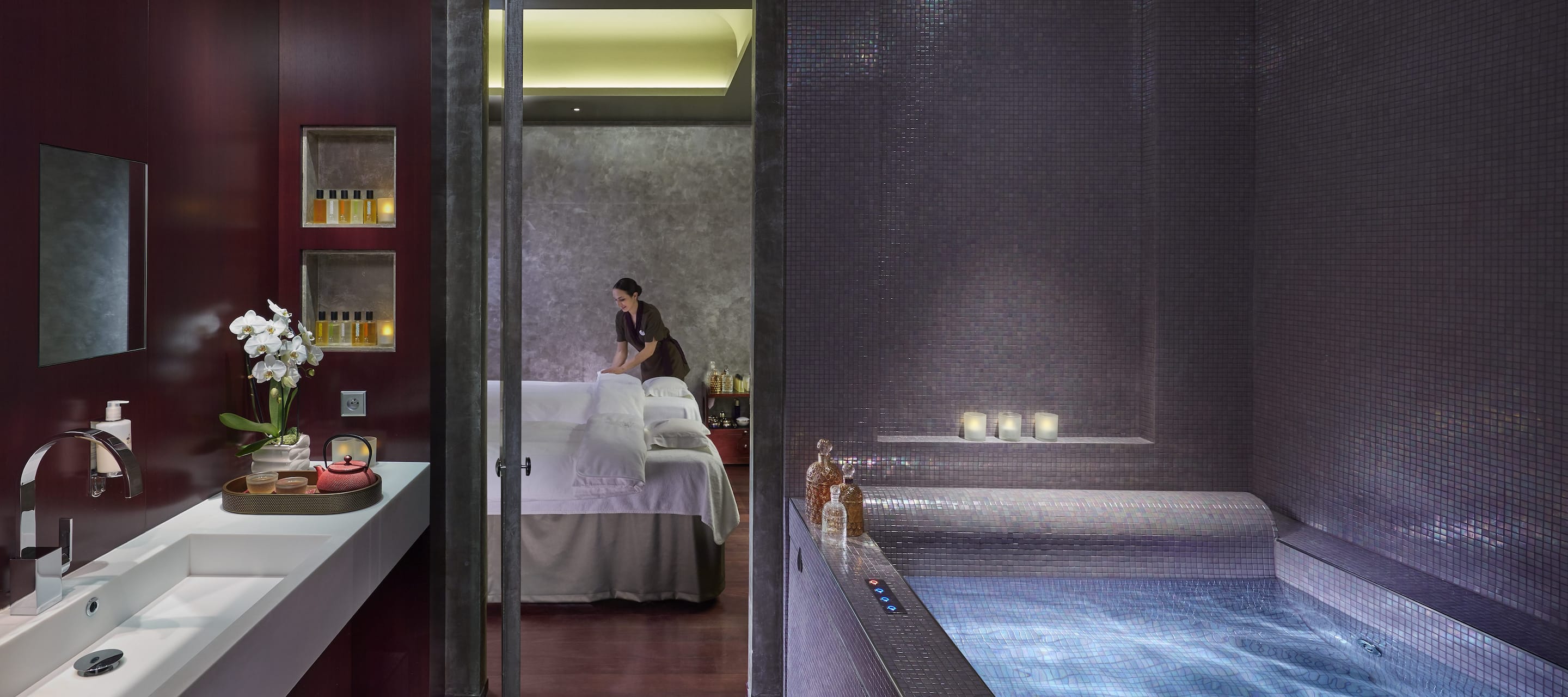 Paris spa suites mandarin oriental hotel paris for Pareti salone