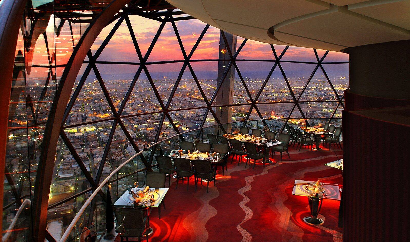 Subscribe Mandarin Oriental Riyadh Al Faisaliah Hotel