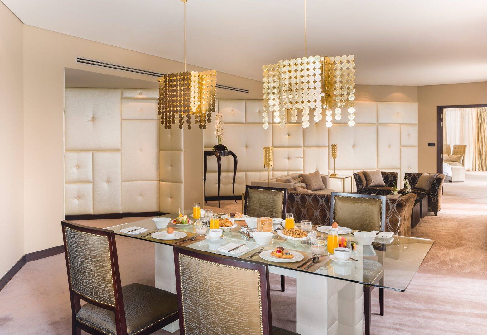 تناول الطعام داخل الغرف ماندارين أورينتال، الرياض