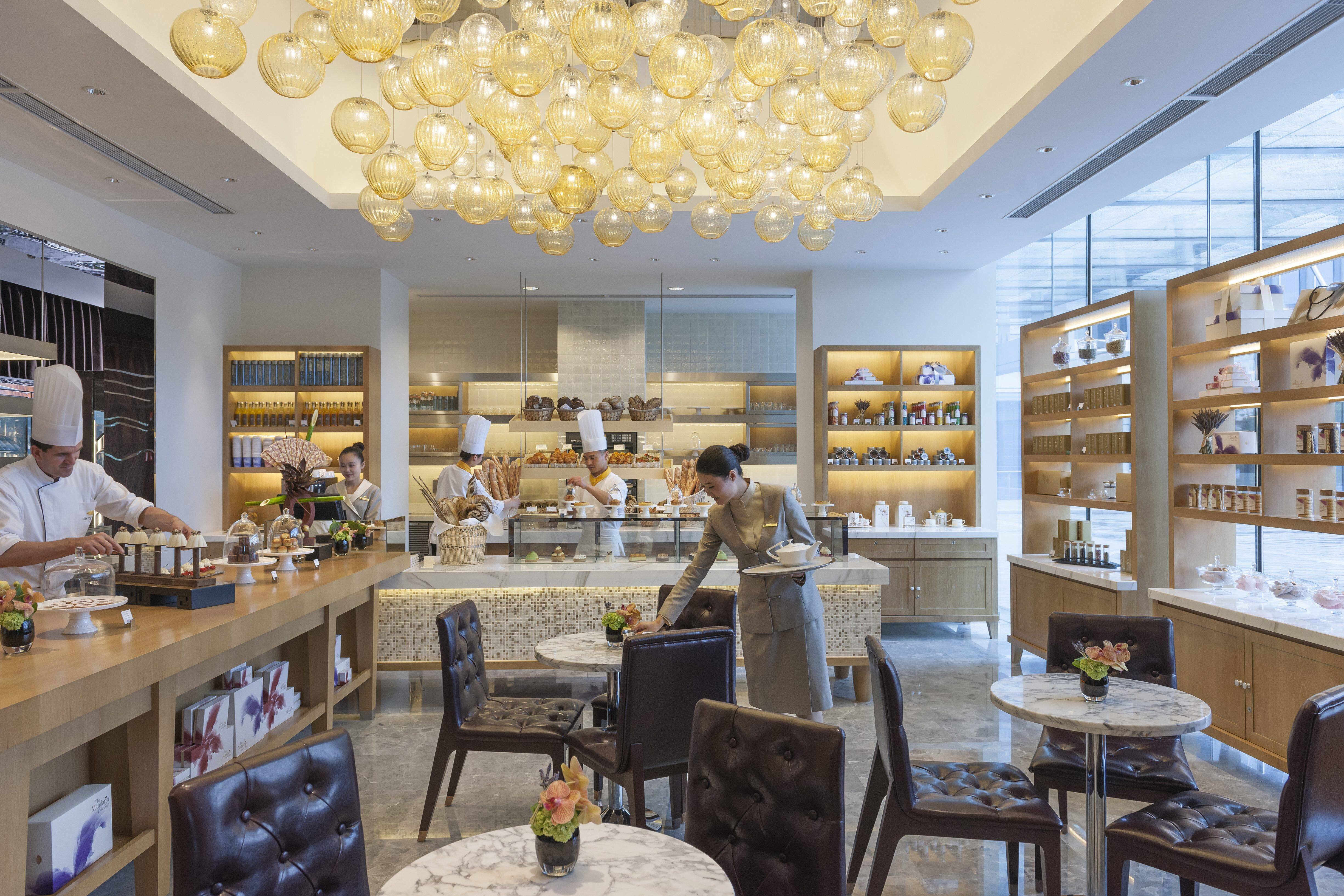 The Mandarin Cake Shop | Mandarin Oriental Hotel, Shanghai